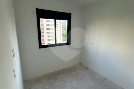 Apartamento à venda com 2 quartos em Vila Suzana, São Paulo, SP