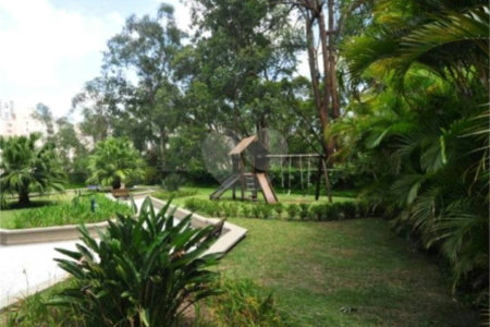 Apartamento à venda com 3 quartos, sendo 1 suíte, em Paraíso do Morumbi, São Paulo, SP