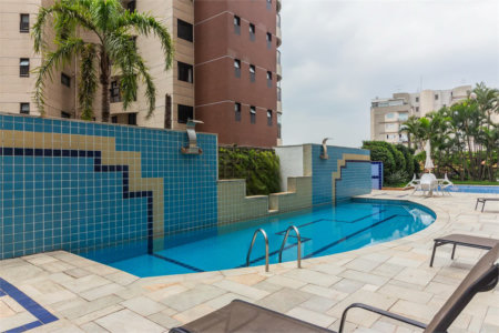Apartamento à venda com 4 quartos, sendo 3 suítes, em Alto da Lapa, São Paulo, SP
