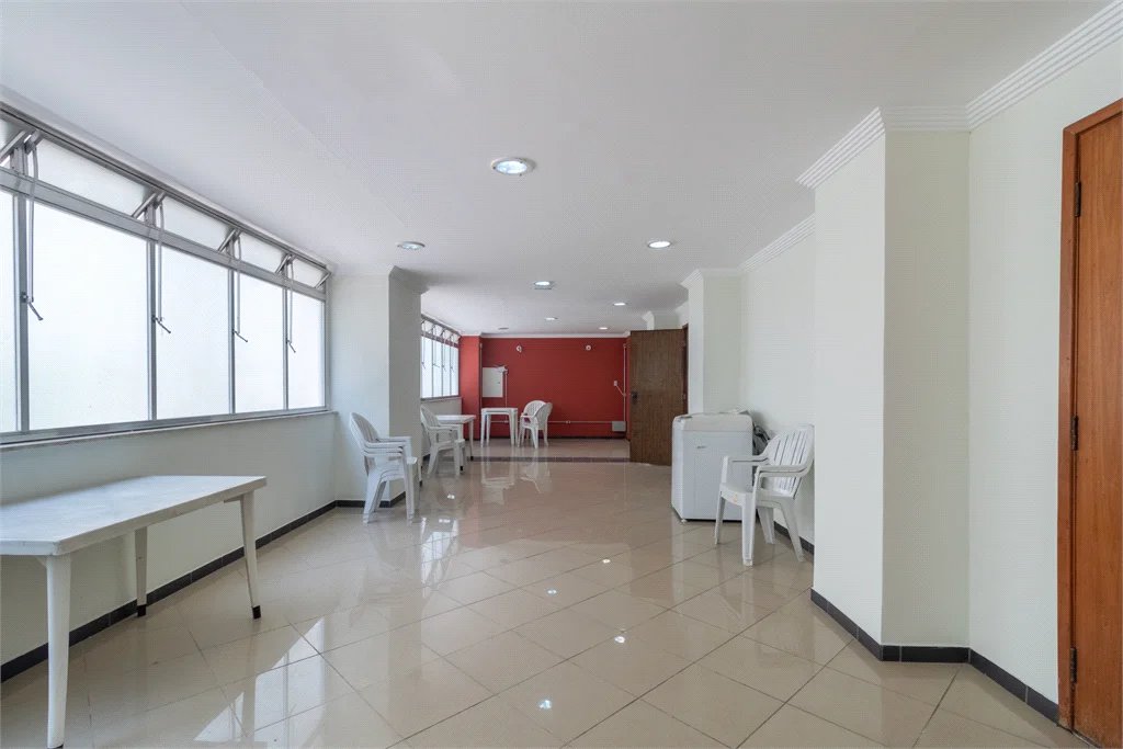 Apartamento à venda com 2 quartos em Pinheiros, São Paulo, SP