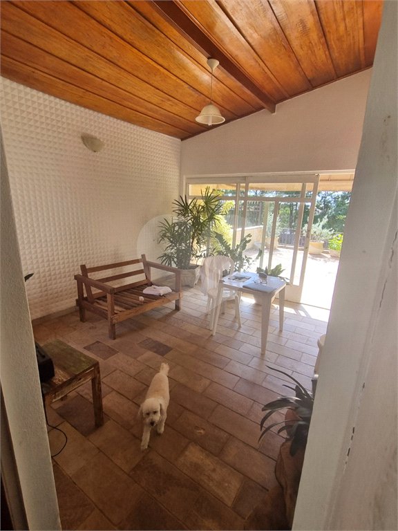 Casa à venda com 3 quartos no Centro, Vinhedo, SP