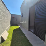 Casa térrea à venda com 3 quartos, sendo 1 suíte, em Vila Bonsai, Atibaia - SP