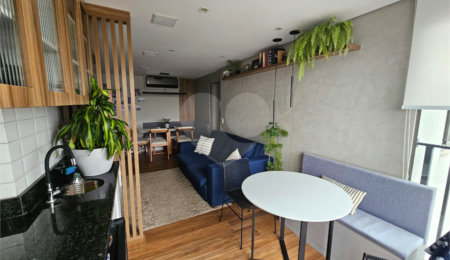 Apartamento à venda ou para alugar com 2 quartos, sendo 1 suíte,  em Vila Mariana, São Paulo, SP