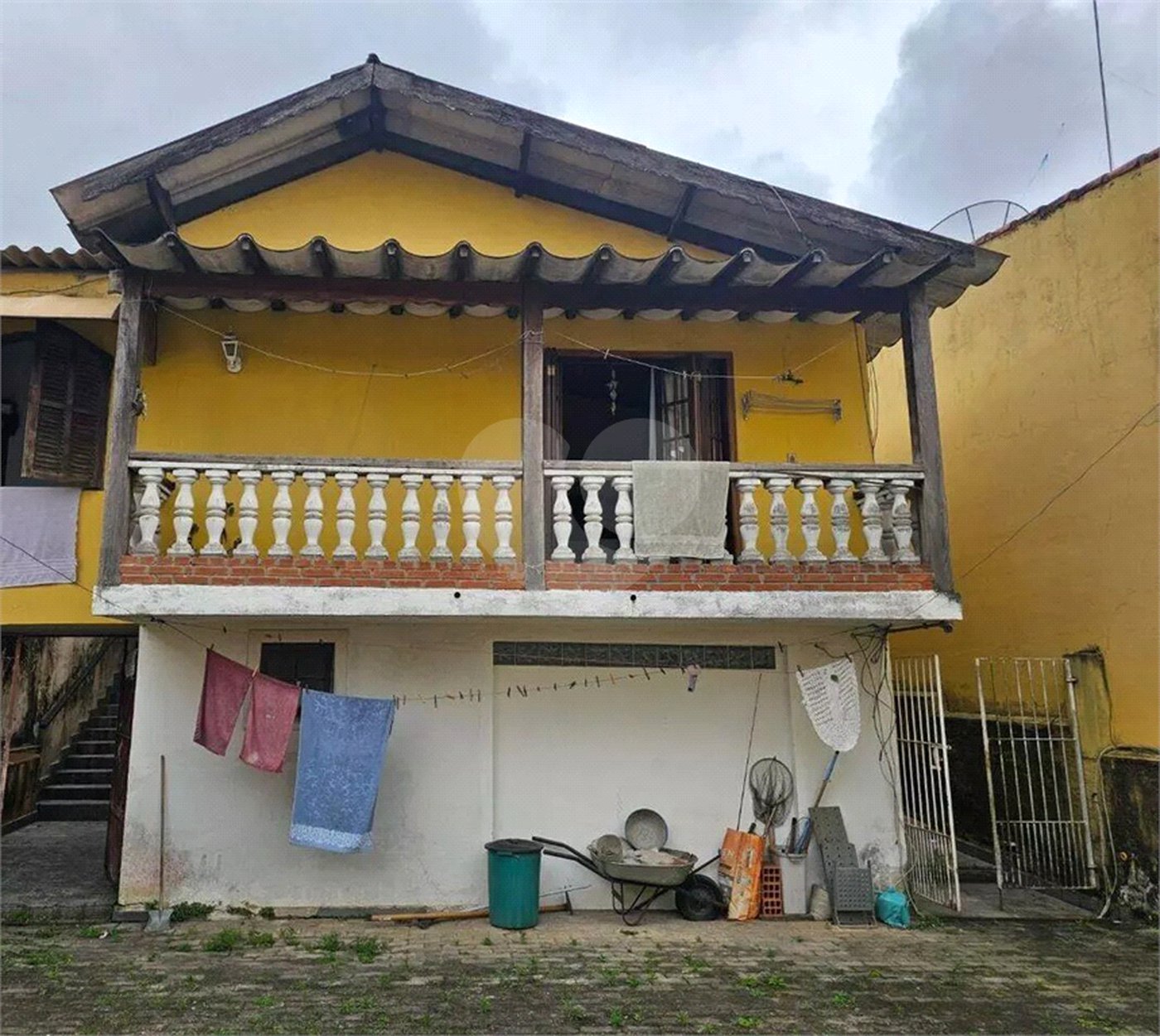 Casa Térrea à venda com 3 quartos, sendo 1 suíte, no Centro, Poá, SP
