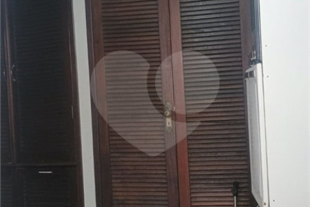Casa à venda com 4 quartos em Santíssimo, Rio de Janeiro, RJ
