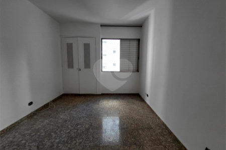 Apartamento à venda com 2 quartos, sendo 1 suíte, em Água Branca, São Paulo, SP
