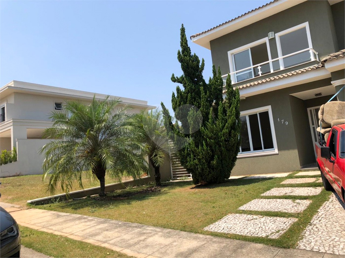 Casa à venda ou para alugar com 3 suítes no condomínio Jardim Vila Paradiso, Indaiatuba - SP