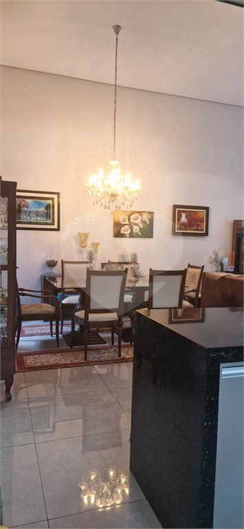 Casa à venda com 3 suítes no condomínio Campos do Conde Ii, Paulínia - SP