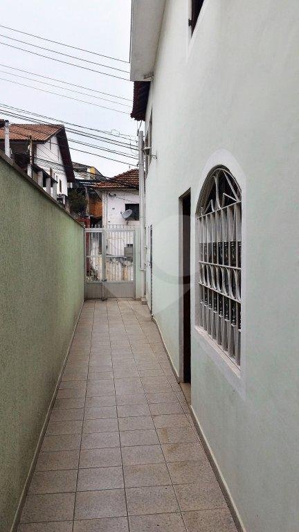 Sobrado à venda com 6 quartos em Chora Menino, São Paulo, SP