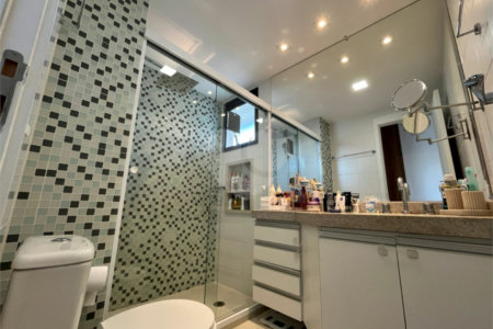 Apartamento à venda com 3 suítes em Campo Belo, São Paulo, SP