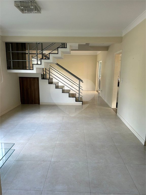 Casa à venda com 3 suítes no condomínio Terras de São Francisco, Vinhedo - SP