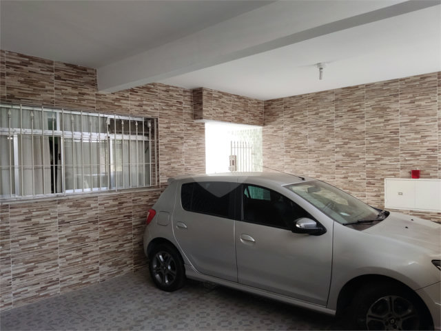 Sobrado à venda com 5 quartos, sendo 1 suíte, em Imirim, São Paulo, SP