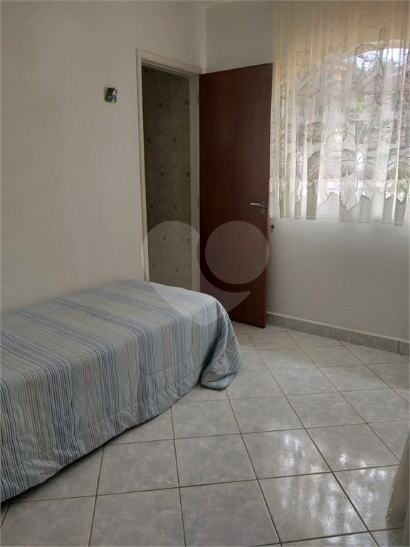 Casa à venda com 4 quartos, sendo 3 suítes, no condomínio São Joaquim, Vinhedo - SP
