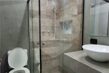 Casa à venda com 2 suítes no condomínio Village Palmas, São Paulo - SP