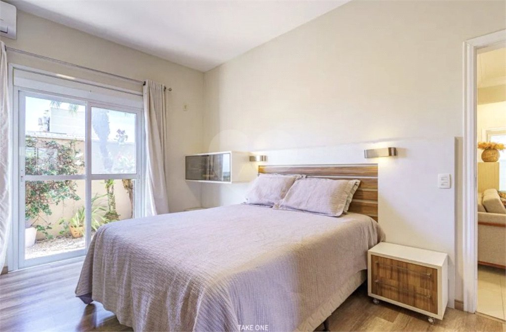 Casa à venda com 3 suítes no condomínio Villagio DI Verona, Vinhedo - SP