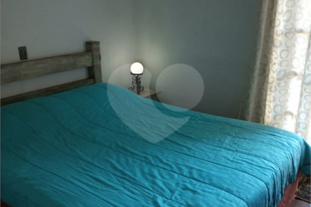 Sobrado à venda com 3 quartos em Jardim Colombo, São Paulo, SP