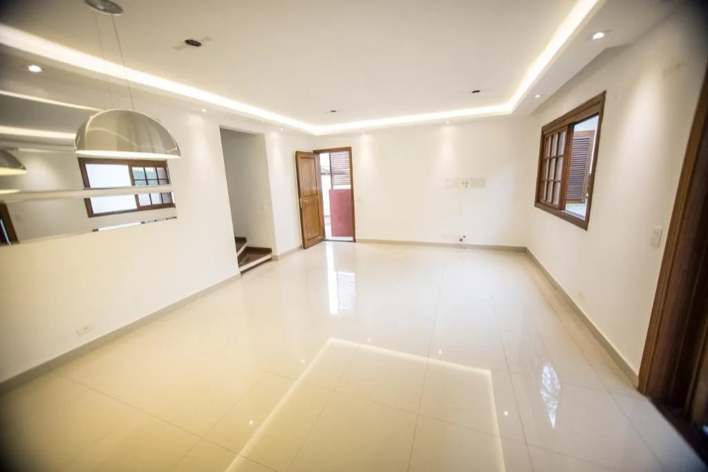 Casa à venda com 3 suítes no condomínio Jardim Ouro Preto - Villas Paulistas, São Paulo - SP