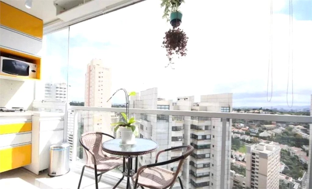Apartamento à venda com 1 suíte em Real Parque, São Paulo, SP