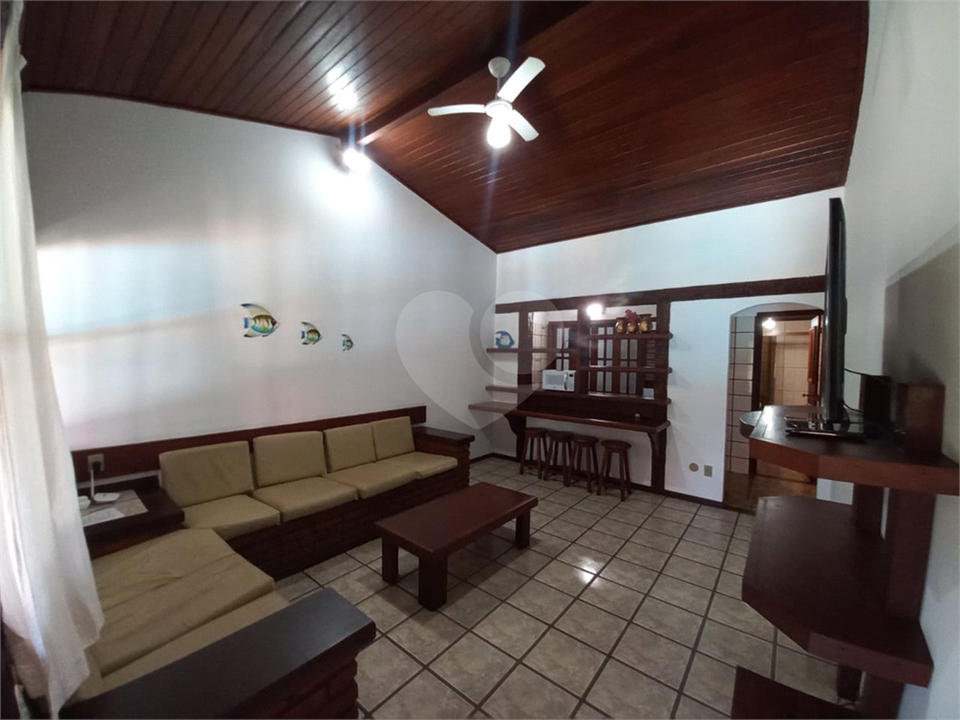 Casa em condomínio à venda com 2 quartos, sendo 1 suíte,  em Geribá, Armação dos Búzios, RJ