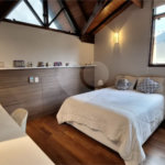 Casa à venda com 5 quartos, sendo 2 suítes,  no condomínio Floradas da Serra, São Paulo - SP