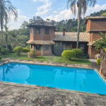 Casa à venda com 3 quartos, sendo 1 suíte, no condomínio Alpes da Cantareira, Mairiporã - SP
