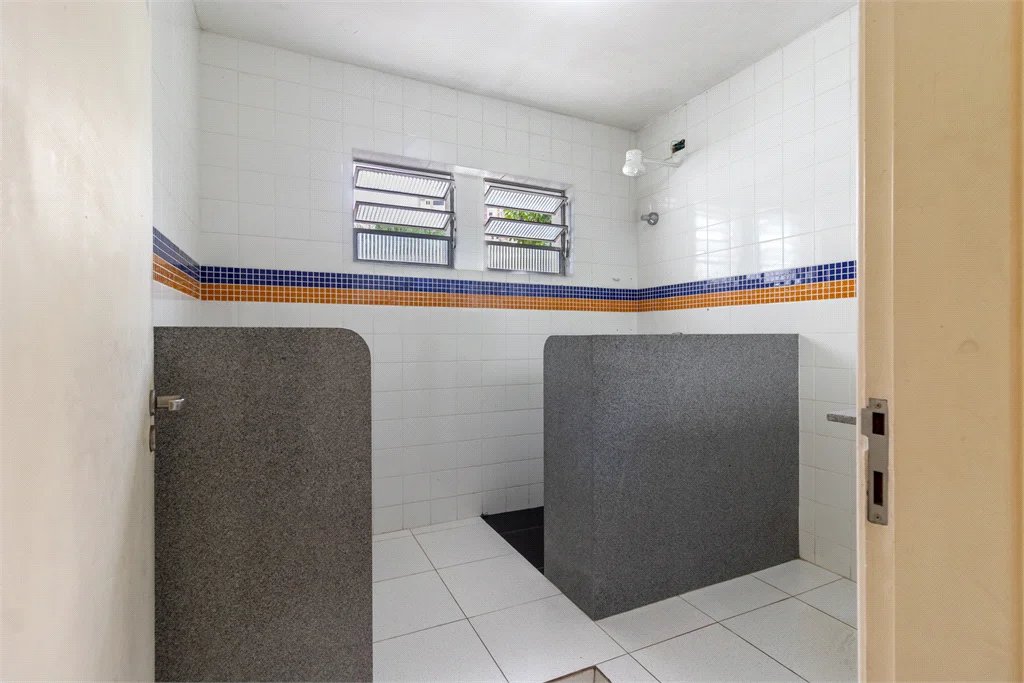 Sobrado à venda com 3 quartos, sendo 1 suíte, em Real Parque, São Paulo, SP