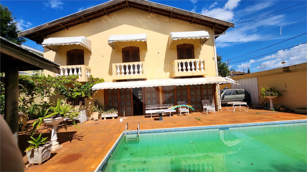 Sobrado à venda ou para alugar com 5 quartos, sendo 1 suíte, em Vila Harmonia, Araraquara, SP