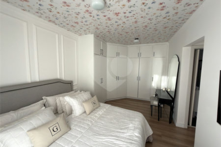 Apartamento à venda com 3 quartos, sendo 1 suíte, em Parque São Domingos, São Paulo, SP