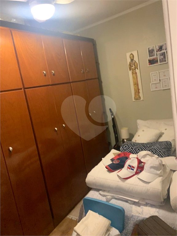 Sobrado à venda com 4 quartos, sendo 1 suíte, em Parada Inglesa, São Paulo, SP