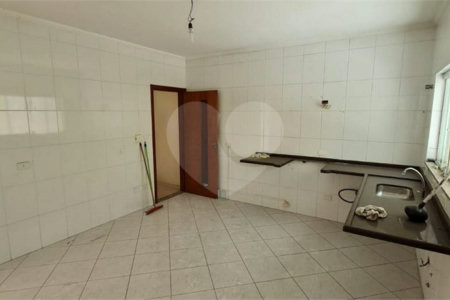 Casa à venda com 4 quartos, sendo 2 suítes, em Vila Nair, São Paulo, SP