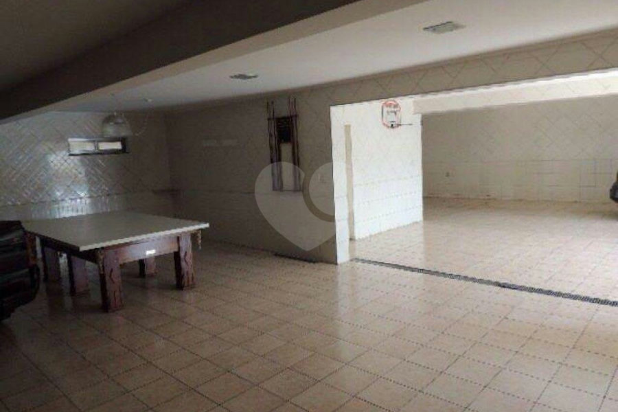 Casa à venda com 6 quartos, sendo 3 suítes, em Parque Novo Mundo, São Paulo, SP