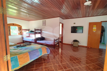 Chácara à venda com 2 quartos, sendo 1 suíte, em Chácara Santo Antônio, Araçoiaba da Serra, SP