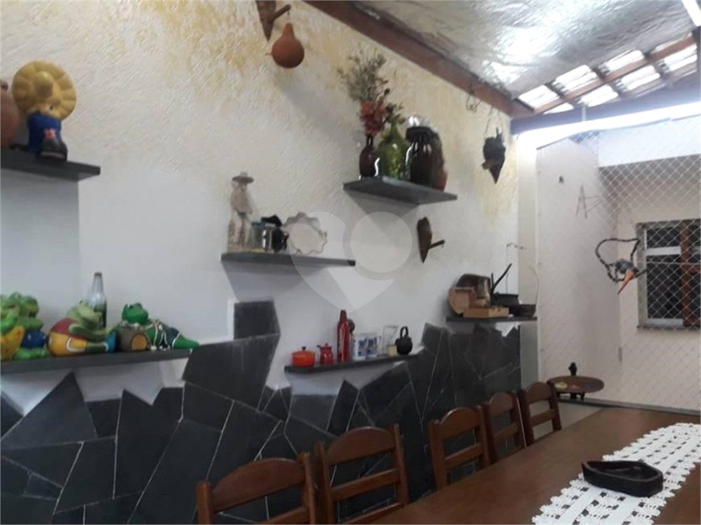 Sobrado à venda com 6 quartos, sendo 2 suítes, em Horto Florestal, São Paulo, SP