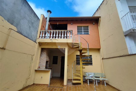Sobrado à venda com 3 quartos, sendo 1 suíte, em Brooklin, São Paulo, SP