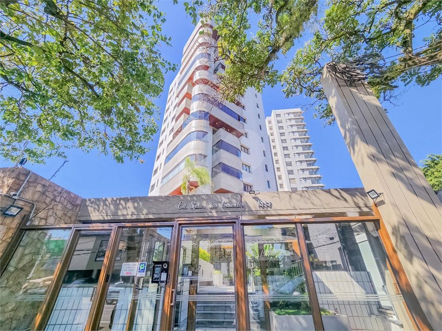 Cobertura à venda com 4 suítes em Moema, São Paulo, SP