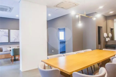 Apartamento à venda com 3 suítes em Vila Mariana, São Paulo, SP