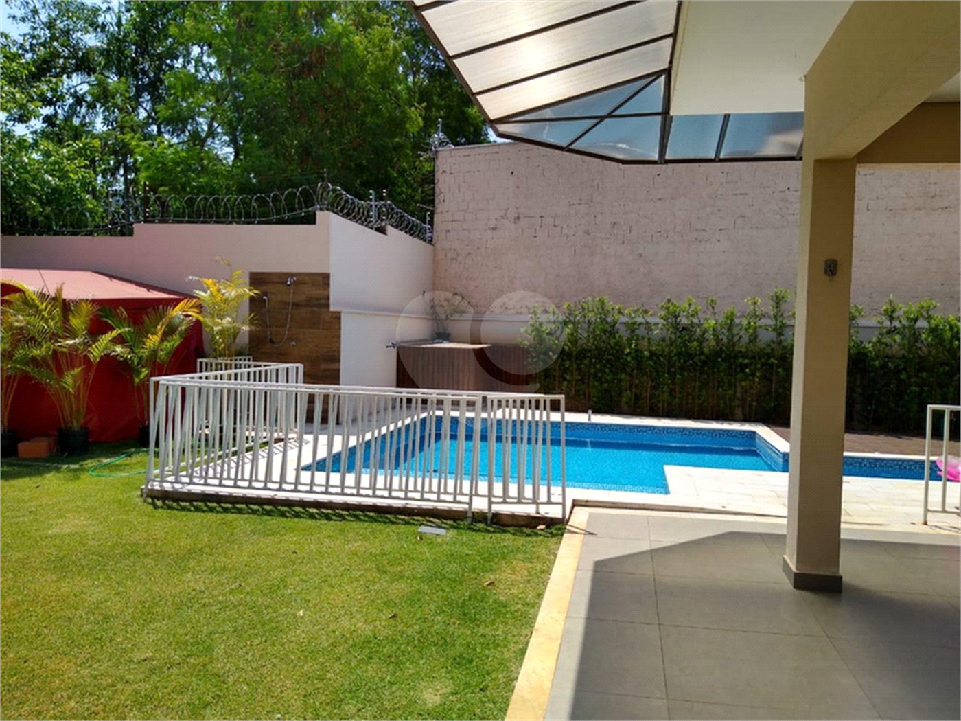 Casa à venda com 3 quartos, sendo 1 suíte, no condomínio Jd Portal de Itaici, Indaiatuba - SP