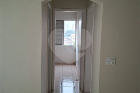 Apartamento à venda com 2 quartos em Parque Maria Domitila, São Paulo, SP