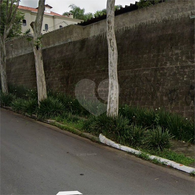 Terreno à venda no condomínio Jd Leonor, São Paulo - SP