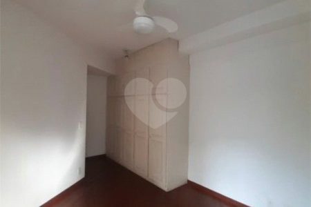 Apartamento à venda com 3 quartos, sendo 1 suíte,  em Lagoa, Rio de Janeiro, RJ