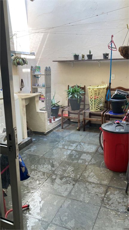 Casa à venda com 3 quartos em Jardim Santa Mena, Guarulhos, SP