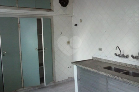 Sobrado à venda com 5 quartos, sendo 1 suíte,  em Jardim São Paulo(zona Norte), São Paulo, SP