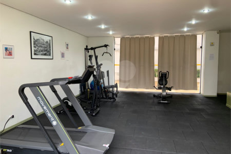 Apartamento à venda com 3 quartos em Bosque da Saúde, São Paulo, SP