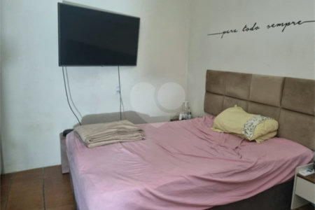 Casa à venda com 3 quartos, sendo 1 suíte, no Centro, Vinhedo, SP