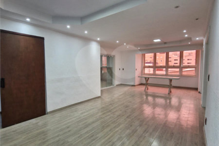 Casa à venda ou para alugar com 5 quartos, sendo 4 suítes,  em Santa Rosa, Vinhedo, SP