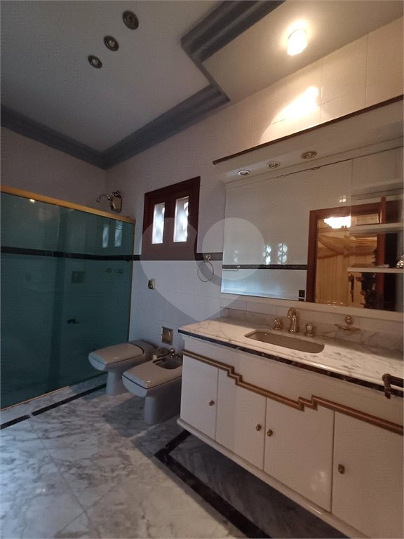 Casa à venda com 6 suítes no condomínio Portal da Raposo, Sorocaba - SP
