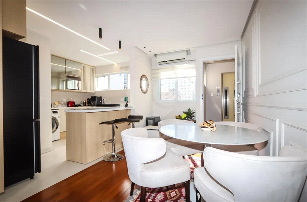 Apartamento à venda com 2 quartos em Bela Vista, São Paulo, SP