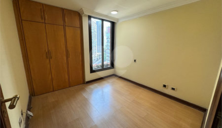 Apartamento à venda com 4 quartos, sendo 3 suítes,  em Santana, São Paulo, SP