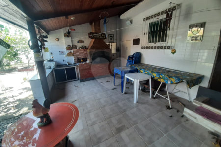 Casa à venda com 4 suítes em Santa Cruz, Rio de Janeiro, RJ