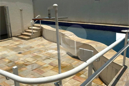 Casa à venda com 3 suítes no condomínio Villaggio Della Hípica, São Paulo - SP